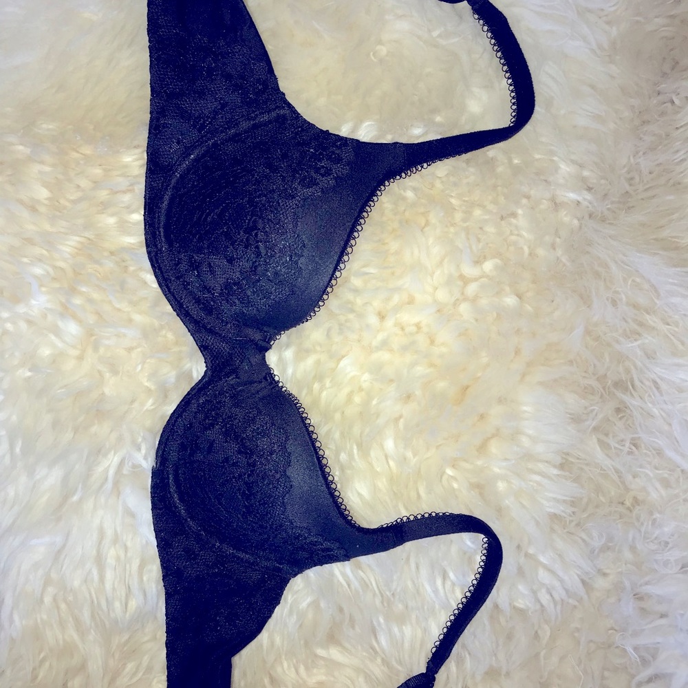 BODY BY VS underwire black lace bra 32A